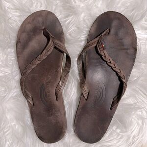 Rainbow sandals size 7